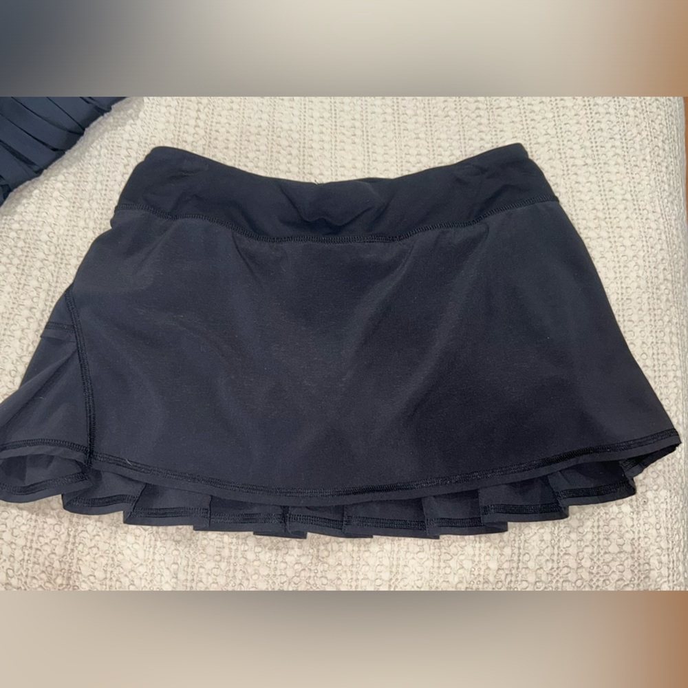 Lululemon skirt size 6